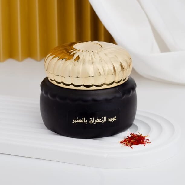 عود الزعفران والعنبر